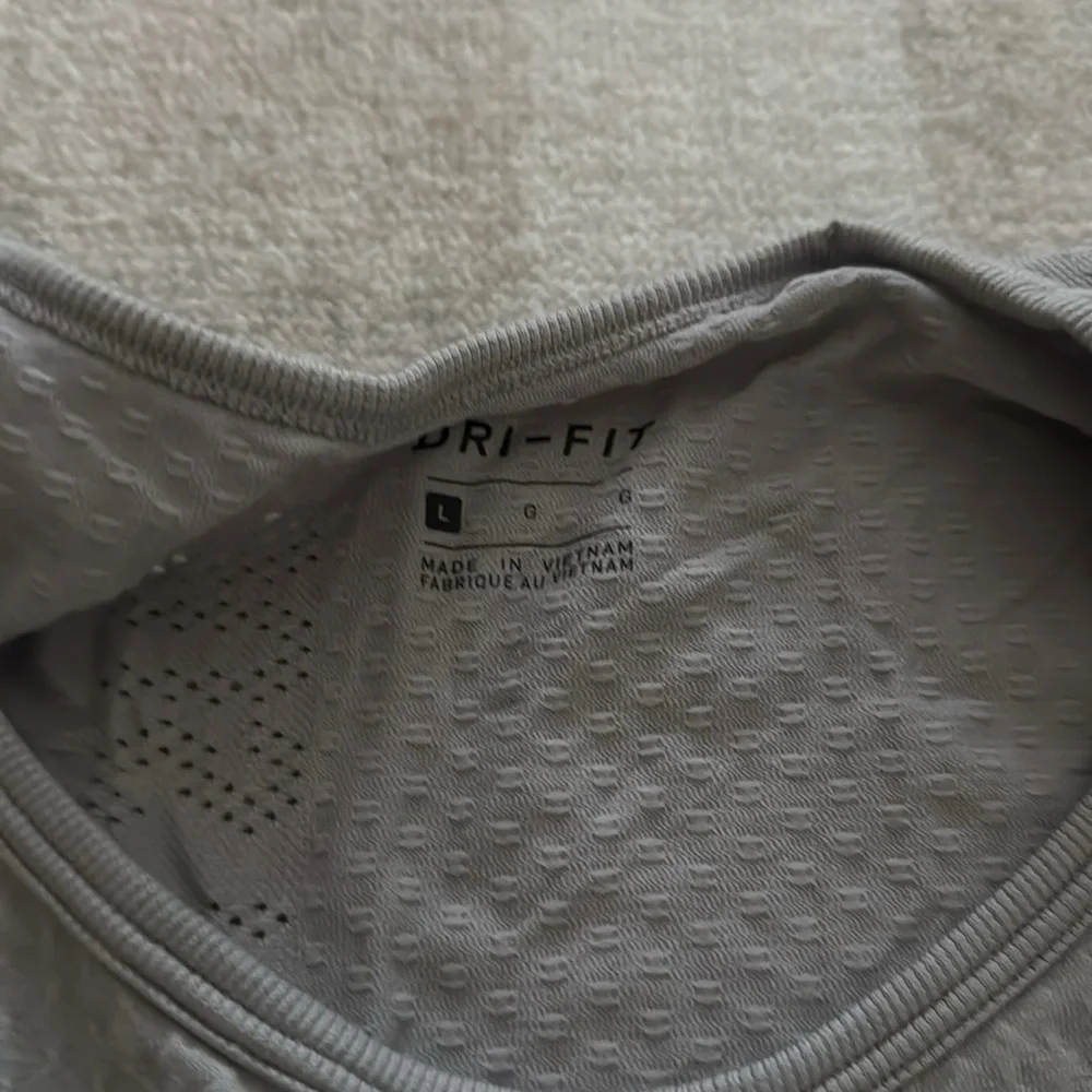 Women’s Nike dri fit long sleeve